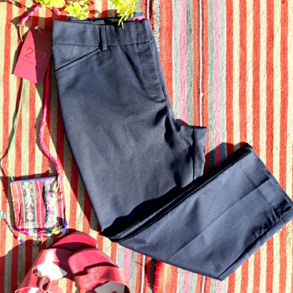212 Collection Pants - 212 Deep Navy Dressy Capris